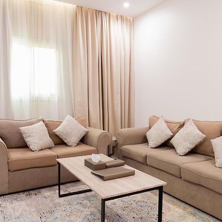 Апартаменты Le Levels Residency Даммам Экстерьер фото